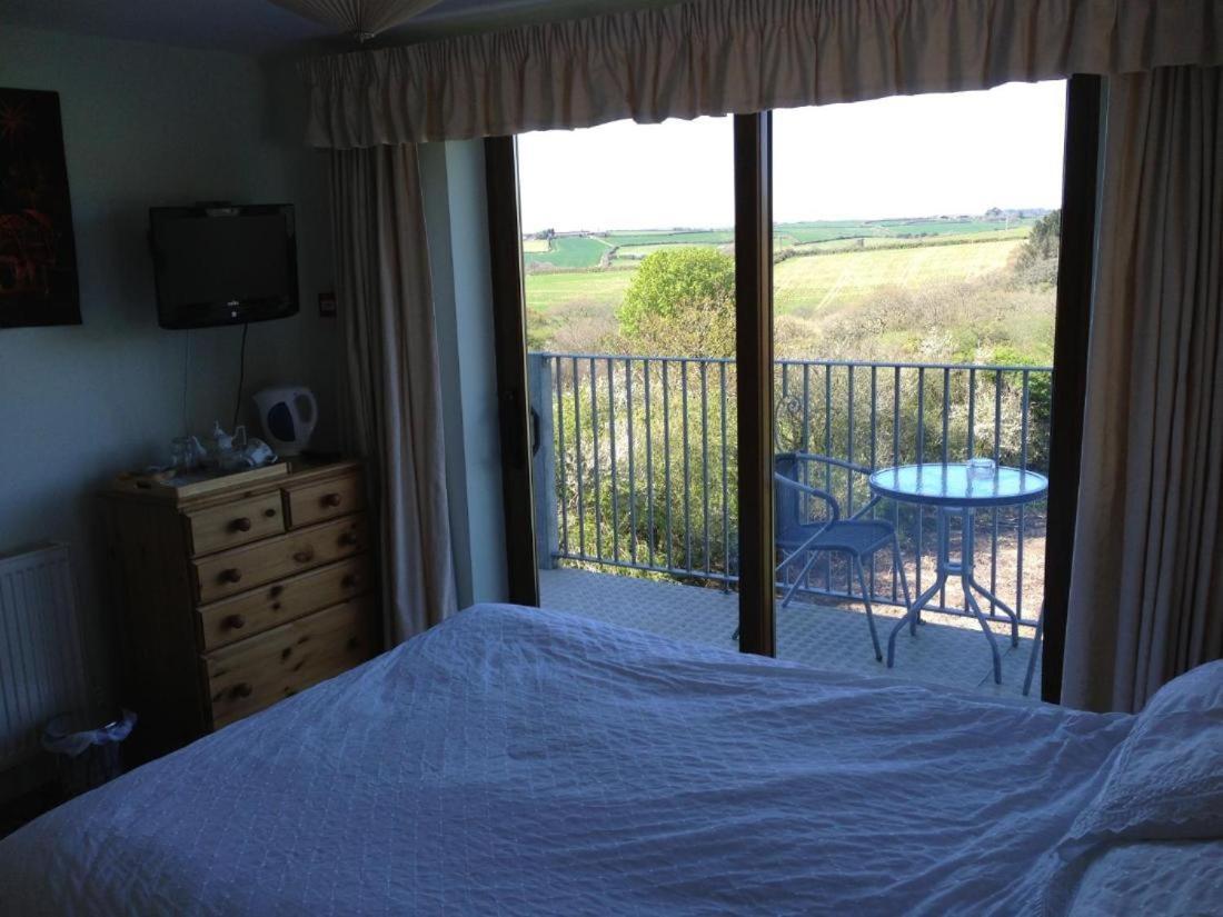 Room In Guest Room - Orchard Manor, Fore Street, Probus, Tr24Ly, Nr ทรูโร ภายนอก รูปภาพ